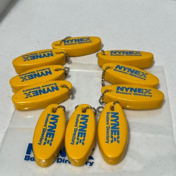 VTG 80's NYNEX Boaters' Directory Vinyl Coated Floating Keychains 10 PIECES - Picture 3 of 11